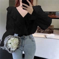 Shipping: Worldwide Express Shipping AvailableDelivery time: 🚚7-15Days Fast ShippingReturns: Fast refund,💯100% Money Back Guarantee.SPECIFICATIONSBrand Name: asapgotFabric Type: BroadclothPattern Type: SolidStyle: CasualThickness: MidweightOrigin: Mainland ChinaCN: AnhuiClothing Length: RegularMaterial: PolyesterMaterial: SpandexMaterial: AcrylicDecoration: NONEMaterial Composition: Synthetic fiberSleeve Length(cm): FullRelease Date: Summer 2021Clothing Patterns: STRAIGHTPlace Of Origin: China Slim Fit Crop Top, Product Introduction, European Women, Chiffon Ruffle, American People, Chiffon Shirt, Women Hoodies Sweatshirts, Short Sleeved Sweaters, Dress Size Chart