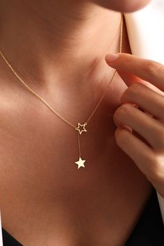 Star Charm Necklace, Tiny Star Necklace,  Super Star Necklace, Star Choker, Stars Necklace, Layering Necklace, Gift for her, christmas gift STAR NECKLACE Dainty gold star lariat necklace, perfect to wear by itself for a minimal look or layer it up with other necklaces. Our products are carefully prepared by our company from 925 Sterling silver. We offer you years of experience, product and service quality. FINISHED COLOR: Silver - Gold - Rose Gold Necklace length: 14 INCHES 15 INCHES 16 INCHES 1 Gold Star Jewelry, Necklaces Star, Tiny Star Necklace, Gold Star Necklace, Star Choker, Stars Necklace, Necklace Star, Star Necklace Gold, Star Charm Necklace