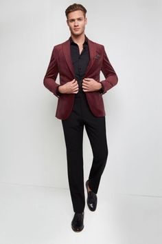 Burgundy Velvet Blazer Mens, Red Velvet Jacket Mens, Mens Velvet Blazer Outfit, Mens Christmas Outfit Formal, Christmas Outfit Men Classy, Dinner Suits For Men