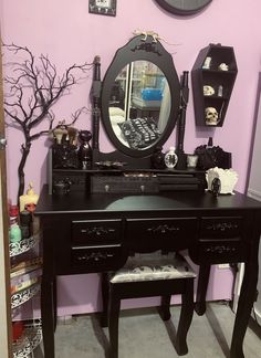 (paid link) You obsession our fabulous makeup room ideas if you are tired of maddening to put upon your makeup in the bathroom. Goth Vanity, Gothic Room Ideas, Goth Room Ideas, Gothic Vanity, Gothic Bathroom Ideas, Makeup Room Ideas