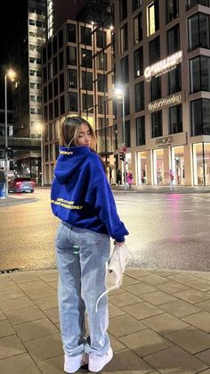 Mode Zara, Foto Tips, Neue Outfits, Hoodie Outfit, Cute Everyday Outfits, Cute Simple Outfits, Lookbook Outfits, Outfits Casuales