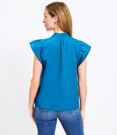 A pretty tied neck and flirty flutter sleeves frame this fluid woven top with outfit-freshening flair. V-neck with ties. Cap sleeves.,Hit:Hit: Hits at hip,Imported:Imported,Fit:Fit: Classic — follows your contours with a little room,Length:23" long,Fabrication:100% Cotton,Garment Care:Machine Washable Loft Petite Poplin Tie Neck Flutter Top Size Large Grotto Teal Women's by Loft Size Petite - L Grotto Teal Women's 100%, Cotton, V-Neck, Sleeveless, Tanks, &, Shells, Tops, Everyday, 100%, Cotton, Machine, Washable Best Fall Sweaters Summer Workwear Tops With Butterfly Sleeves, Rayon Flutter Sleeve Tops For Spring, Spring Rayon Flutter Sleeve Tops, Spring Rayon Tops With Flutter Sleeves, Chic Rayon Tops With Ruffle Sleeves, Summer Rayon Top With Ruffle Sleeves, Promo Gifts, Hip Style, Petite Tops