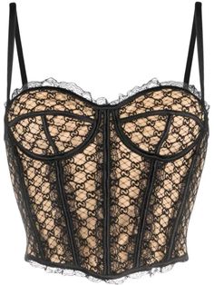 Gucci haut corset à motif GG Net Noir, beige, soie stretch, style corset, motif Supreme GG brodé, brides porté épaule ajustables, encolure cœur, fermeture à œillets et agrafes au dos, coupe courte, ourlet asymétrique, bordure en dentelle. Net Corset, Corset Top Black, Silk Corset, Gucci Top, Black Corset Top, Lace Corset Top, Black Corset, Lace Corset, Jonathan Adler