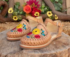 New womens leather flower embroidered authentic mexican huarache shoe sandal Mexican Sandals Huaraches, Mexican Shoes, Mexican Sandals, Huaraches Shoes, Leather Flower, Embroidered Shoes, Authentic Mexican, Shoe Inspo, Painting Gallery