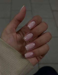 faux ongle rose nude Short Rounded Acrylic Nails, Rounded Acrylic Nails, Short Coffin, Nagel Tips, Nail Tip, Fake Nails With Glue, Jelly Nails