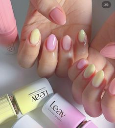 Cowprint Nail Design, Nail Inspo Ideas, Yellow Nail, Hello Nails, Cute Simple Nails, Subtle Nails, Simple Gel Nails, Color Nails, Really Cute Nails