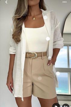 Summer Style 2024 Women, Girly Summer Outfits Classy, Elegant Summer Outfits, Look Adidas, Ootd Spring, Stylish Work Outfits, Casual Work Outfits, Fashion Mistakes