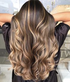 Honey Caramel Hair Highlights, Highlights Brown Hair Blonde Honey Caramel, Honey Bronde Balayage Brunettes, Scattered Highlights, Honey Caramel Balayage, Caramel Blonde Balayage, Caramel Brunette, Baylage Hair