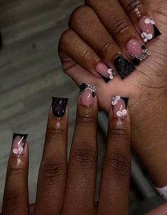 @nailsbydee.co on ig Kaws Nails Design With Charms, Short Duck Nails Acrylic Y2k Black, Black Nails With Star Design, I Heart Me Nails Design, Black Junk Nails Short, Black Acrylic Nails With Design, Birthday Nails Black And White, Freestyle Nails Short, Star Inspired Nails