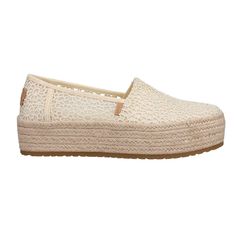 PRICES MAY VARY. Crocheted Textile upper Slip-on entry Comfort insole Espadrille platform midsole Rubber outsole Use Your Platform. We Have No Doubt The Toms Valencia Will Be Put To Good Use - Its All-Day Cushioning Comes From The Comfort Insole, While Its Effortless Style Comes From The Espadrille Platform And Easy Slip-On Silhouette. Toms Style, Espadrille Sneakers, Comfortable Walking Shoes, Espadrilles Platform, Slip On Flats, Platform Espadrilles, Casual Flat Shoes, Floral Crochet, White Flats