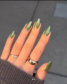 College Nails, 25 Aesthetic, Olive Nails, Milky Nails, Chrome Nails Designs, Kiss Nails, Cute Simple Nails, Green Nail Polish, Green Chrome