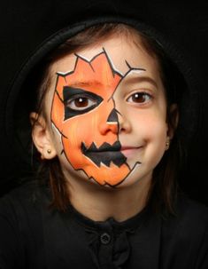 Scary Halloween Decorations Outdoor, Bricolage Halloween, Kids Face Paint, Face Painting Halloween, Makijaż Smokey Eye