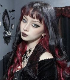 creds: @losttcreature on insta Black And Red Hair, Vampire Hair, Goth Hairstyles, Modern Goth, Gothic Hairstyles, Vibrant Hair, Goth Style, Pretty Hair Color