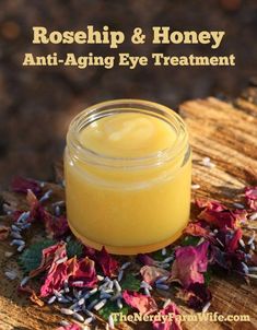 Skincare Remedies, Creme Anti Age, Diy Facial, Eye Anti Aging, Beauty Diy, Work Station, Bath Salt, Anti Aging Tips, Homemade Remedies