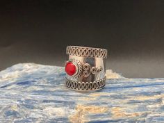 Red Coral Ring // Natural Coral Ring // Silver Coral Ring // Twisted Rope Silver Setting Sizes: 6,7,8,9,10 Metal: 925 Sterling Silver Length: 20mm Weight: 5.5 grams Stone: sand coral Hallmark 925 Spiritual Red Sterling Silver Ring, Bohemian Red Ring Stamped 925, Red Coral Ring, Bali Silver, Braided Ring, Turquoise Ring Silver, Coral Ring, Natural Coral, Turquoise Rings