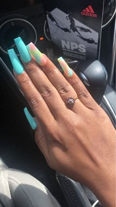 Long Acrylic Nails Designs Ideas, Long Acrylic Nails Designs, Nails And Toes, Nails Designs Ideas, Acrylic Nails Designs, Unghie Sfumate, Nail Goals, Nail Colours, Blue Spring