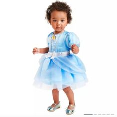 Disney Cinderella Costume Dress 6-12 Month. New With Tags Baby Cinderella Costume, Cinderella Dress Costume, Cinderella Coach, Baby Cinderella, Cinderella Carriage, Royal Ball, Cinderella Costume, Disney Cinderella, Disney Costumes