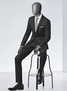 There is absolutely no scope for anything to go wrong when two classics are put together! Just like our Scabal Charcoal Wool Combination Suit. Custom-built from opulent wool fabric, it comes in a charcoal checkered jacket paired elegantly with solid dark charcoal pants that will definitely turn heads and leave a lasting impression. #studiosuits #combinationsuit #woolsuit #charcoalwool #suitswag #suitup #bespoke #menwithstyle #trendalert #menwithclass #fashionforman #bestofmenstyle Red Tweed Jacket, Green Tweed Suit, Bob Weave, Herringbone Shirt, Gala Event, Checkered Jacket, Jacket Fabric, Cashmere Jacket, Pants Fabric