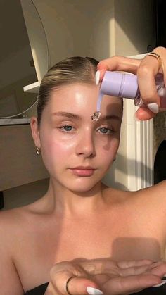 Asmr Skincare, Clean Skin Face, Glowing Skin Secrets, Acne Prone Skin Care, Glow Skincare, Diy Body Care, Glowing Skincare, Skincare Video, Dark Skin Makeup