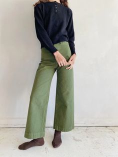 sailor pant in olive – mabo Jesse Kamm Sailor Pant, Minimal Capsule Wardrobe, Mom Vibes, Jesse Kamm, Alex Mill, Japanese Mom, Sailor Pants, They Live, The Favorite