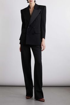 SAINT LAURENT Double-breasted satin-trimmed grain de poudre wool blazer | NET-A-PORTER A Suit For Women, Wedding Guest Suits, Hamptons Outfit, Business Suits, Suit For Women, Anthony Vaccarello, Leather Mini Skirt, Princesa Diana, Tuxedo For Men