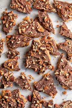 Easy Homemade Toffee - Damn Delicious Christmas Toffee, Toffee Chocolate, Almond Brittle, Candy Bark, English Toffee