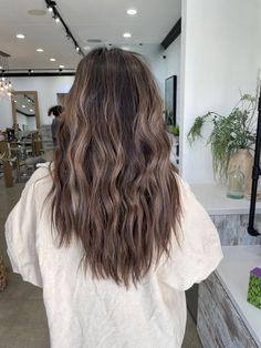 Cool Tone Brown Hair, Hairstyles Medium Length Hair, Ashy Brown Hair, Selena Gomez Aesthetic, For Short Hair Hairstyles, Ashy Brown, Dark Brown Hair Balayage, Aesthetic Face, Dark Brunette Hair