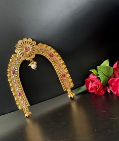 This Bajuband is a type of bracelet for upper arm to give a complete look to your weddings or Parties. The length is shown in one of the pictures. Please take a look. South Indian Wedding Jewelry, Single Bracelet, Costume Jewelry Sets, Bracelet Simple, Indian Wedding Jewelry, South Indian Wedding, Body Jewellery, Gold Jewelry Fashion, Gold Finish