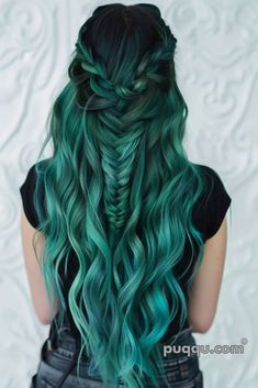 Teal Hair Color Ideas, Waves In Hair, Hair Color For Short Hair, Color For Short Hair, Teal Hair Dye, Long Hair Color Ideas, Teal Hair Color, Hair Color Inspiration, Pink Ombre Hair