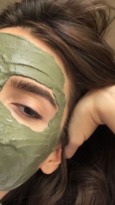 CLEAN GIRL AESTHETIC | VISION BOARD PICS | DIY SKINCARE Diy Facial Mask, Vision Board Pics, Beautiful Glowing Skin, Mask Aesthetic, Vision Board Pictures, Diy Facial, Diy Skincare, Healthy Girl