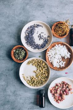 How to Make Herb-Infused Balms for Healing + Headaches | Hello Glow Body Oil Aesthetic, Balm Photography, Natural Remedies For Gerd, Oil Aesthetic, Hello Glow, Diy Kosmetik, Skin Balm, Dried Herbs, Herbal Oil