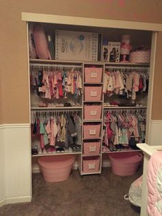 Perfect and pretty to hold a Lot of clothes, with reachable storage! Baby Room Organization, Toddler Girl Room, Nursery Closet, Girl Nursery Room, Baby Closet, Kid Closet, Toddler Rooms, Nursery Organization