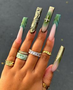 Green And Gold Acrylics, Gold Acrylics, Birthday Nail, Gold Acrylic Nails, Green Acrylic Nails, Hippie Nails, Nails Nude, Drip Nails, Dope Nail Designs