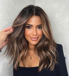 Baylage Hair, Best Hair Oil, Oval Face Hairstyles, Spring Hair Color, Brunette Balayage Hair, Balayage Brunette