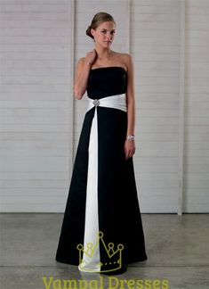 Bridesmaid Dresses Satin, White Bridesmaid Dresses, Bridesmaid Dresses Prom, Black Bridesmaid Dresses, Satin Color, Christmas Costumes, Dress Prom, Black Dresses, Prom Gown