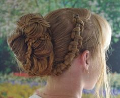 Braids & Hairstyles for Super Long Hair: Chain Braid Updo~ my look for today Neat Hairstyles, Hairstyles For Super Long Hair, Fancy Buns, Snake Braid, Medieval Hairstyles, Vintage Hairstyles Tutorial, Braid Updo, Chain Braid, Hair Chain