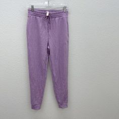 Victorias Secret Purple Waffle Jogger Pajama Sleep Pants Womens Sz Xs Short New Size: Womens Xs Measurements: Waist Lying Flat 13 In / 33 Cm Length 36 In / 91 Cm Inseam 26 In / 66 Cm Rise 11 In / 28 Cm Condition: New With Tags Casual Purple Sleepwear For Relaxation, Casual Purple Sweatpants For Loungewear, Casual Lavender Cotton Sleepwear, Lavender Relaxed Fit Bottoms For Loungewear, Victoria's Secret Stretch Pants For Loungewear, Victoria's Secret Stretch Loungewear Pants, Purple Athleisure Sweatpants For Loungewear, Purple Elastic Waistband Pants For Loungewear, Casual Purple Bottoms For Pajama Party