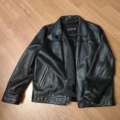 Women's Black Wilson Leather Jacket Size Large. Womens Black Leather Jacket, Wilsons Leather Jacket, Black Leather Jacket, Leather Jackets, Coats For Women, Black Leather, Jackets & Coats, Jackets For Women, Leather Jacket