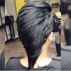 Quick Weave Mohawk Hairstyles, Mohawk Quick Weave Hairstyles, Quick Weave Mullet, Short Quick Weave Hairstyles, 27 Piece Hairstyles, Mohawk Hair, Mullet Hairstyles, Quick Weaves