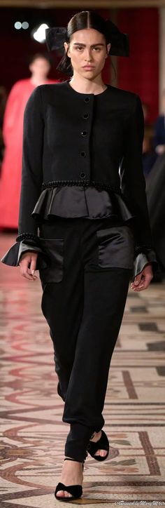 Chanel Runway 2024, Runway 2024, Black Elegance, Chanel Runway, Chanel Brand, Fashion 2024, Fall 2024, Couture Fashion, Business Women