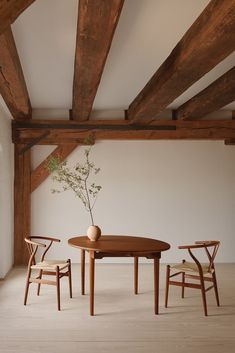 Wishbone Chair – Design Within Reach Dining Interior, Mahogany Furniture, Carl Hansen & Son, John Pawson, Carl Hansen, Hans J Wegner, Hans Wegner, Small Dining Table, Wood Dining Chairs