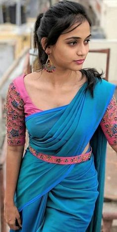 Gaun Fashion, Half Saree Designs, Indian Fashion Saree