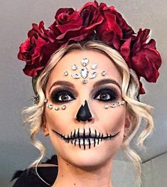 Makijaż Sugar Skull, Halloween Makeup Sugar Skull, Halloween Makeup Clown, Creepy Halloween Makeup, Cute Halloween Makeup