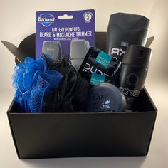 THIS CARE PACKAGE COMES WITH 1 AXE BLACK DEODORANT BODY SPRAY 6  SINGLE PACK ON THE GO DUDE WIPES  1 AXE BLACK 3 IN 1 BODY, FACE, HAIR WASH  1 BATTERY POWERED BEARD & MUSTACHE TRIMMER  1 DOVE MEN CARE HYDRA CREAM (2.53oz) 1 LOOFAH Boy Birthday Basket, Boyfriend Basket Ideas Birthday, Teen Boy Gift Basket, Gift Basket Men, Mens Gift Basket Ideas, Dude Wipes, Survival Kit Gifts, Care Basket, Birthday Basket