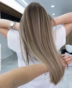 Balayage Straight Hair, Perfect Blonde Hair, Summer Blonde Hair, Ombre Hair Blonde, Dirty Blonde Hair, Brown Hair With Blonde Highlights