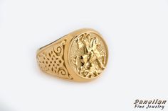 A one-of-a-kind Sovereign Signet Ring by Danelian Jewelry *real images of the ring, taken by us* Face Size: 15mm diameter Material: - 9K Gold (375) - 14K Gold (585) - 18K Gold (750) *All signet rings are hallmarked on the back for certification* - We offer FREE Worldwide DHL & FedEx Shipping! - Branded DanelianJewelry Gift Box with each order! Our customer service is available 7 days a week. Leave us your message, and we will get back to you within a little time. ✔️ Tracking number ✔️ Worldwide Gentleman Jewelry, Sovereign Ring, Mens Gold Ring, Chain Ideas, Gold Man, Gold Sovereign, Sterling Silver Cleaner, Mens Jewellery, Diy Ring