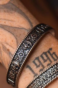 Men's Silver Bracelets, Men’s Bracelet, Men’s Jewelry, Relentless Betrayal, Bracelet Guide, Aesthetic Bracelet Ideas, Mens Bracelet Fashion, Viking Aesthetic, Male Accessories