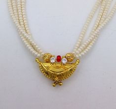 Gold Amulet, Mary Pictures, Rajputi Jewellery, Ruby Bangles, Belly Dance Jewelry, Antique Gold Jewelry Indian, Jewelry Designing, Gold Mangalsutra Designs, Dance Jewelry