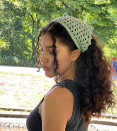 shop now by clicking on the picture. shop small this christmas🫶🏻 Crochet Hair Piece, Crochet Bandana Aesthetic, Knitted Hair Bands, Hair Band Crochet, Small Crochet Gift Ideas, Crochet Hair Wrap, Hair Band Hairstyles, Cottage Core Hair, Hairband Diy