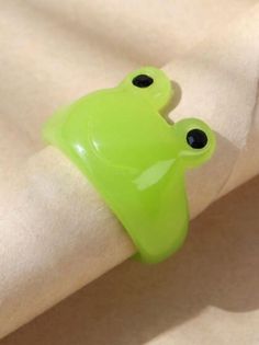 Fashion funky ring 2021. Size: 1,8cm Colors: green From Crapit we are committed to offering you the best product quality and customer service. Kidcore Accessories, Frog Ring, Cartoon Frog, Bat Pattern, Rhinestone Material, Frog Design, Kids Rings, Plastic Ring, Animal Rings